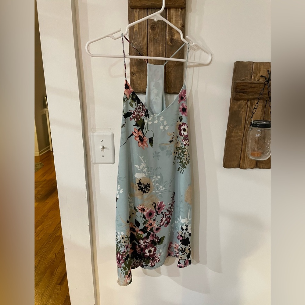 Spaghetti strap floral dress, with lining.